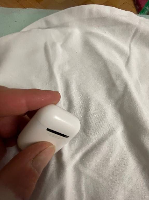 Kopfhörer: Airpods 2  – Gebraucht aus Rapperswil SG von Golf85 2