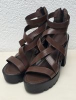 Braune Sandalen mit Blockabsatz, Grösse 37, Neu