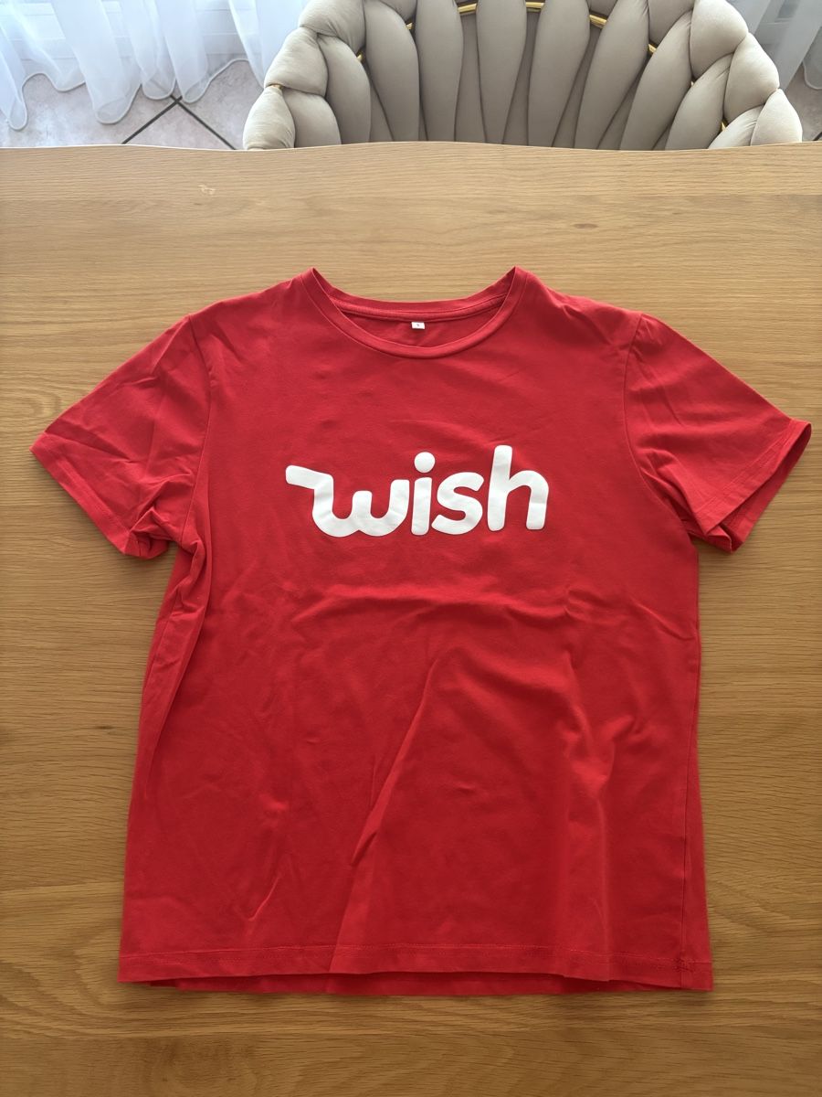 T-shirt: Maglietta rossa Wish taglia S – Usato da S. Antonino venduto da LIKA91