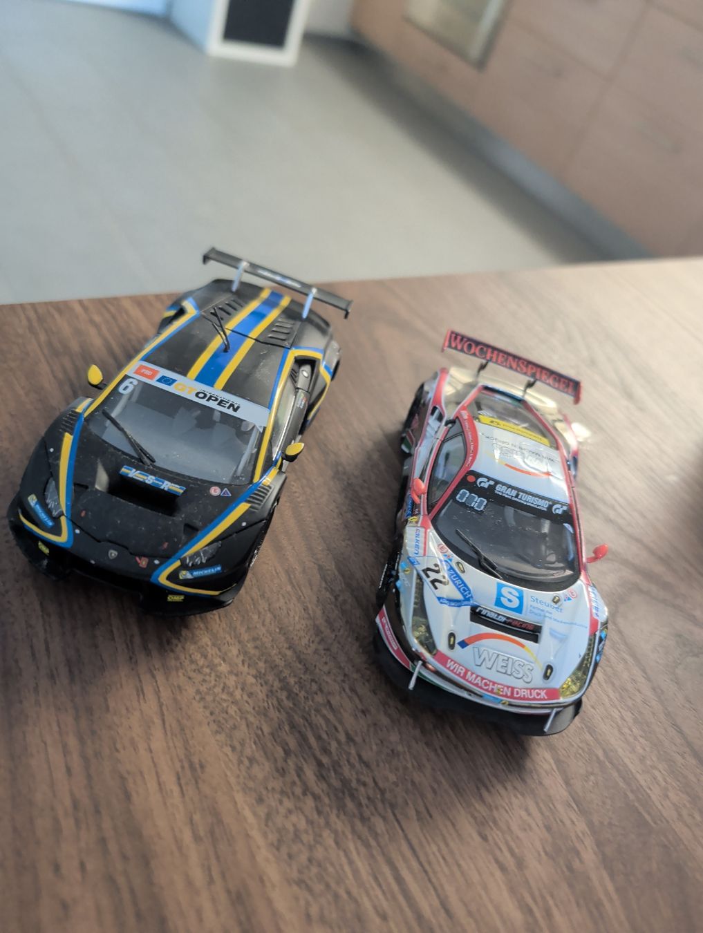 Carrera Piste: carrera Digital 132  DUO  Ferrari / Lambo – Usato da Flumenthal venduto da feu_yxn7