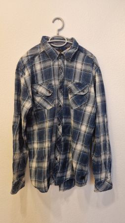 Langarm Herren Hemd (Grösse XL)