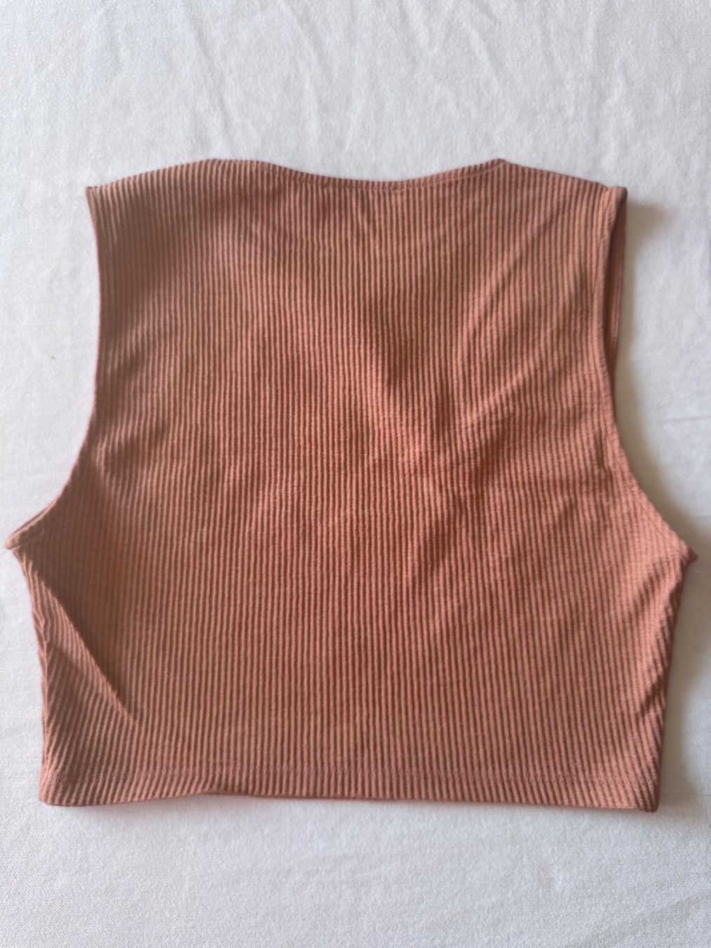 Zara Top: Crop top Zara couleur corail - taille S – Nuovo (secondo la descrizione) da Genève venduto da Lucie.hwrth 1