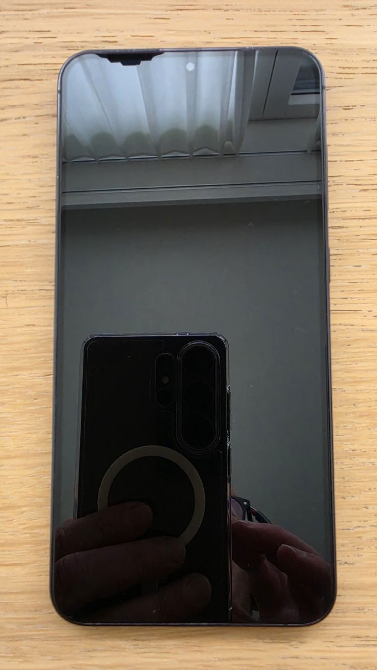 Samsung Telefoni cellulari / Smartphones: Samsung Galaxy S23+ – Usato da Schwerzenbach venduto da Ojaeger 1