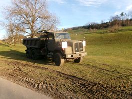 Saurer - 330   Muldenkipper   6x4   Militär / Armee