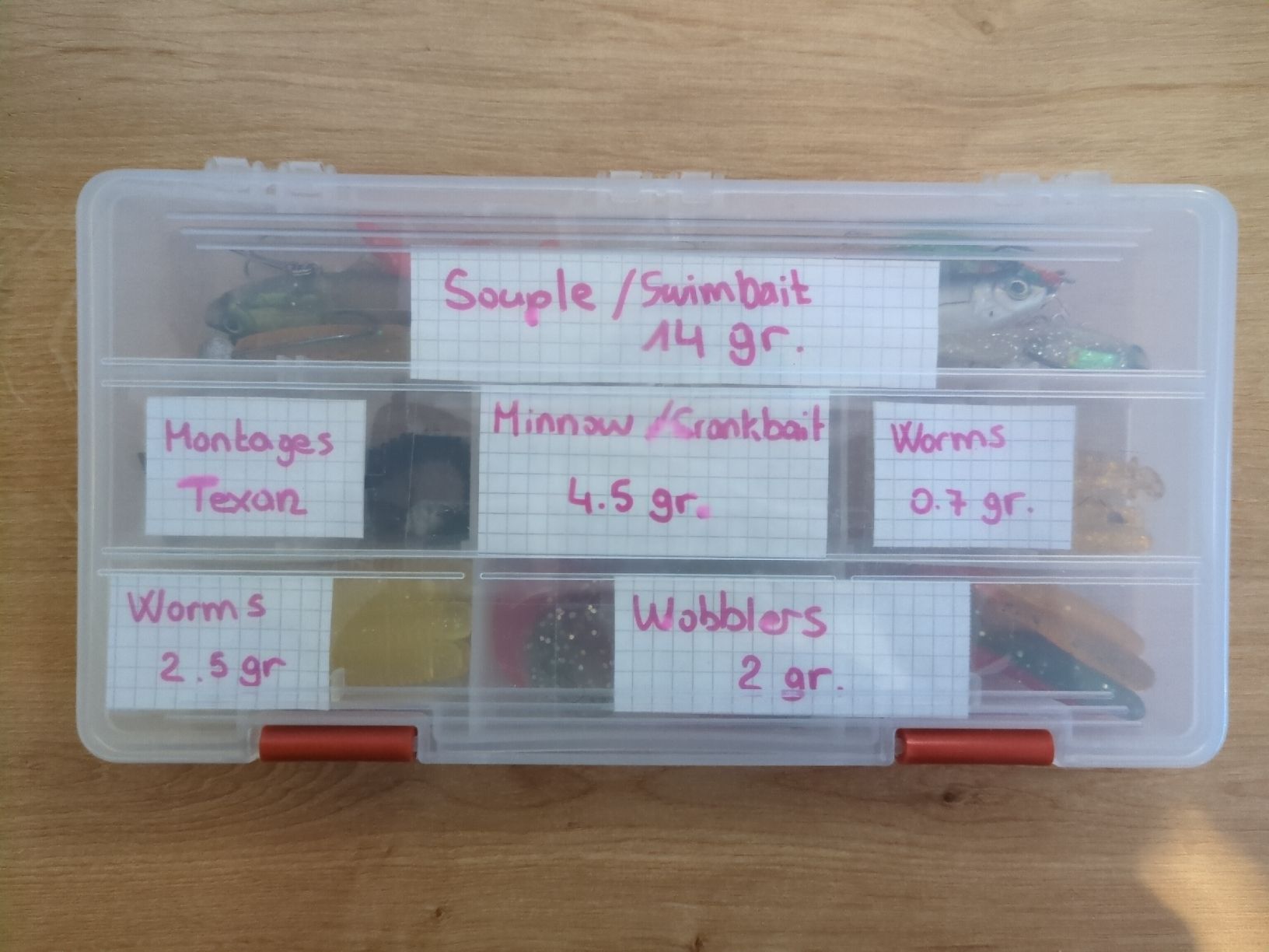 Köder: Boîte de leurres de pêche - 35-40 pièces – Gebraucht aus Corminboeuf von MrGP87 1