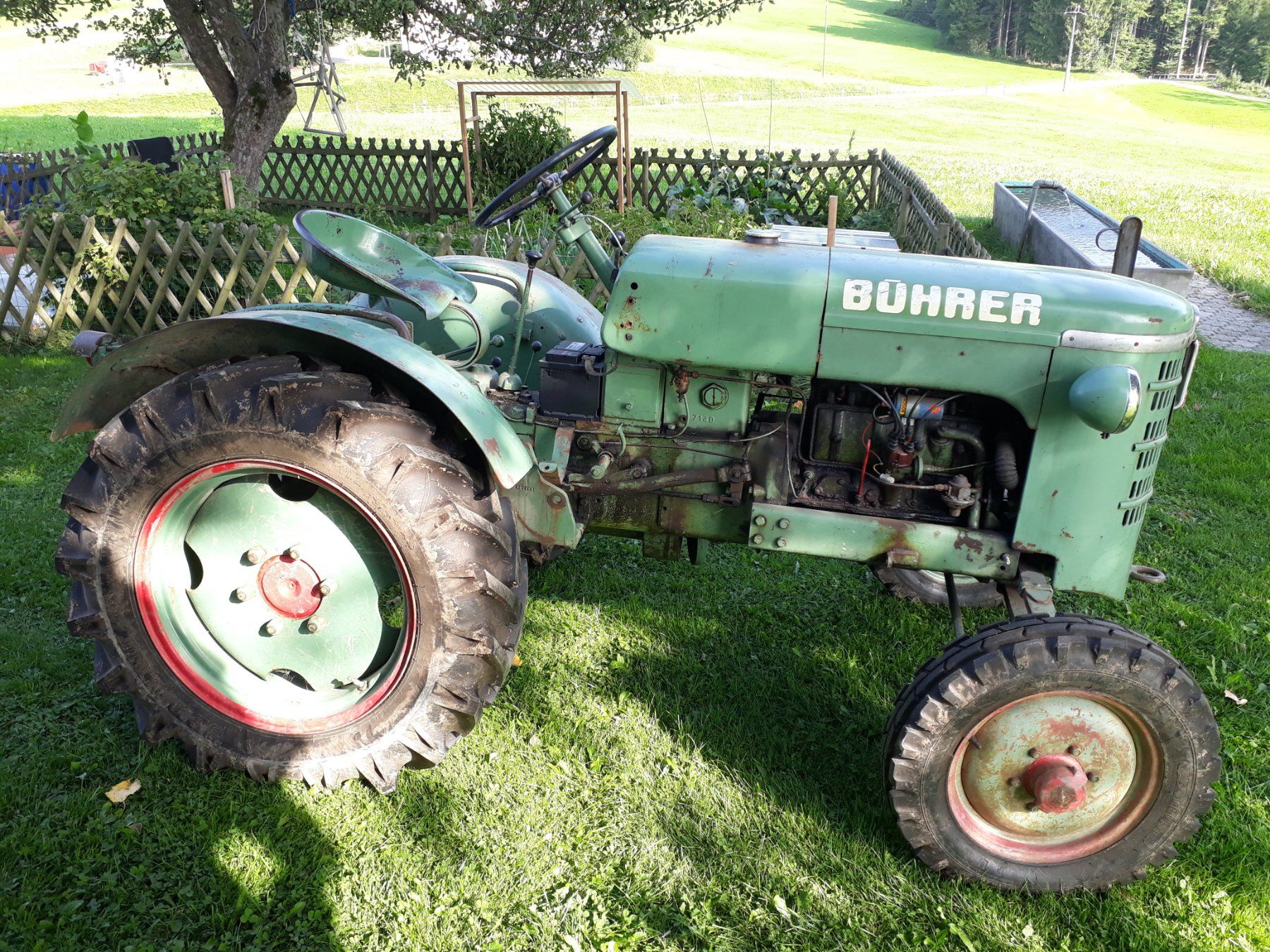 Bührer Trattori: Bührer UO4 Oldtimer-Traktor mit Anhänger – Usato da Hundwil venduto da Powercat16 5