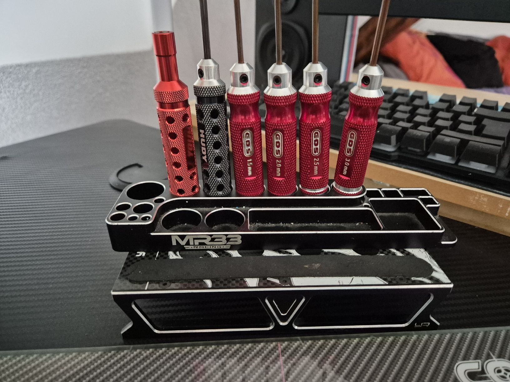 Team Magic RC Modellbau: Team Magic e4js2 Rennstahl – Gebraucht aus Bremgarten AG von Supermario91 3