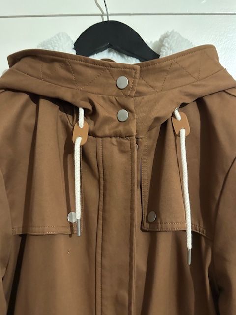 Lee Cappotti: Parka Lee Cooper à capuche Camel neuve Taille 46 – Nuovo (secondo la descrizione) da Lausanne venduto da Magic1900 6