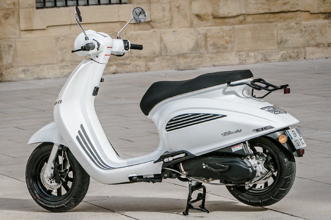 Daelim Scooter: 125er Vorführroller Besbi Automat – Usato da Seewen SO venduto da Swiss-moto-bike