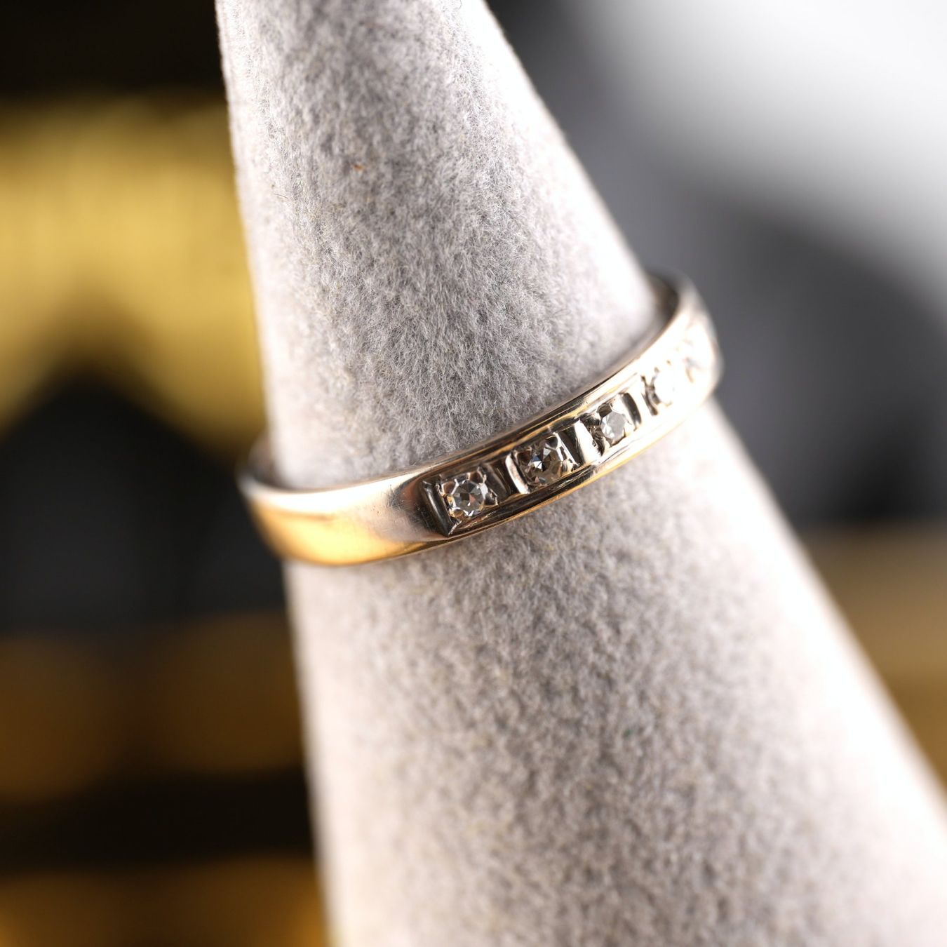 Anelli: Goldring 18K mit 12 Diamanten – Usato da Basel venduto da Vip24 2