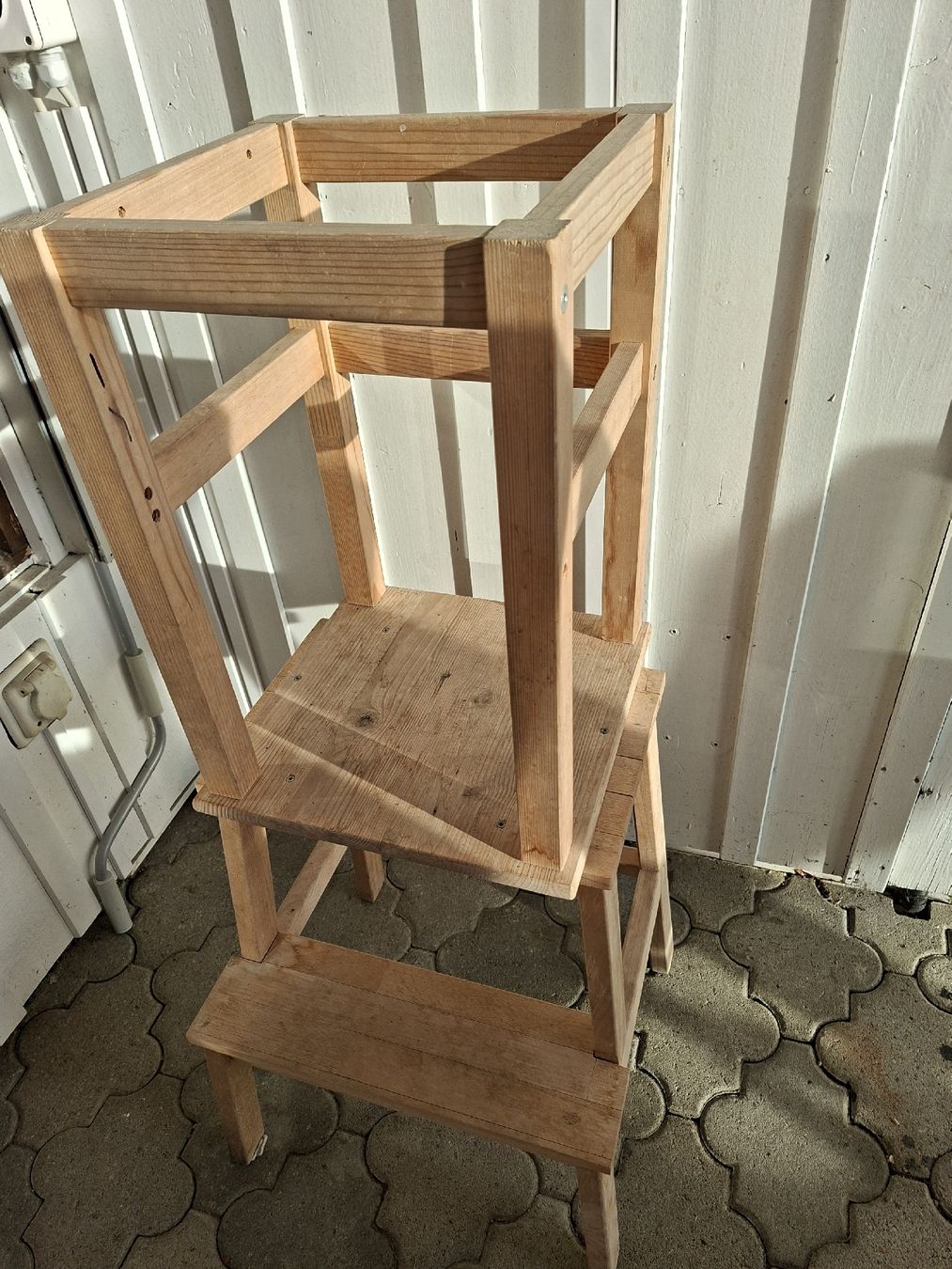 Ikea Chaises hautes: Lerningtower Ikea – D'occasion à Obfelden par xcorinax