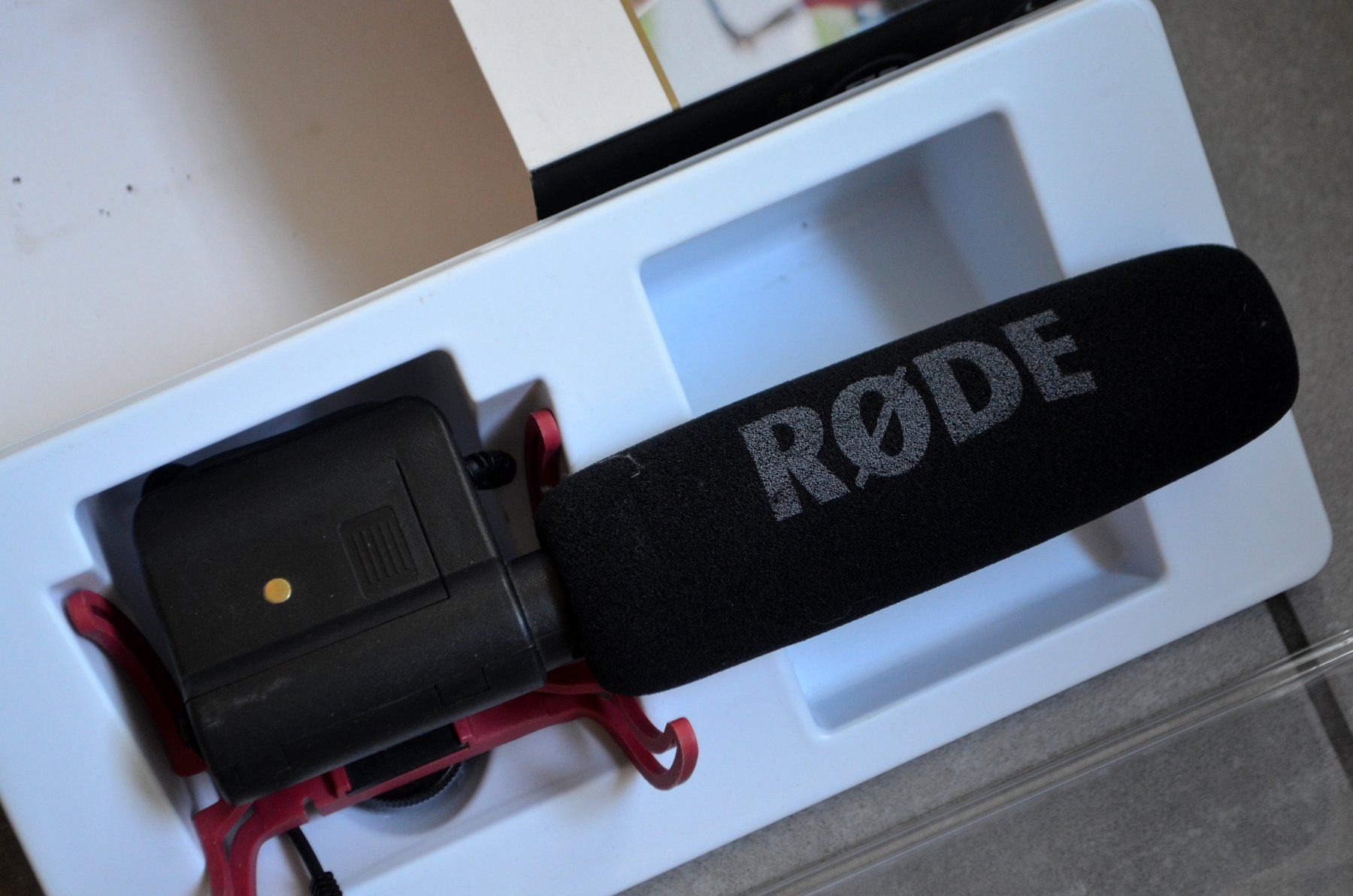Microfoni: Rode VideoMic Mikrofon  / microphone – Usato da Collonges venduto da arashee 1