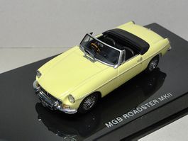 AUTOart 1:43 / MG B GT Roadster MKII