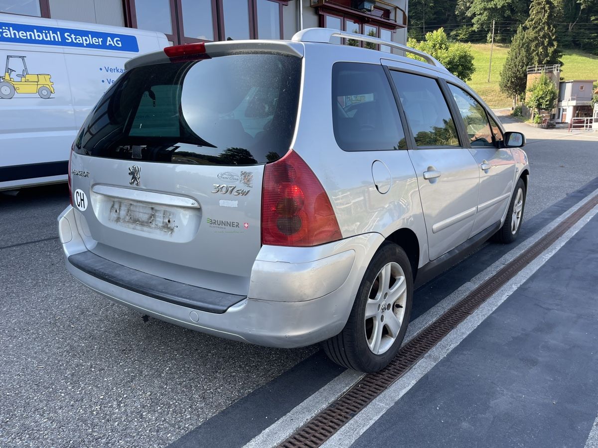 Peugeot Autos: Peugeot 308 2.0i Automat  – D'occasion à Spiez par bertula