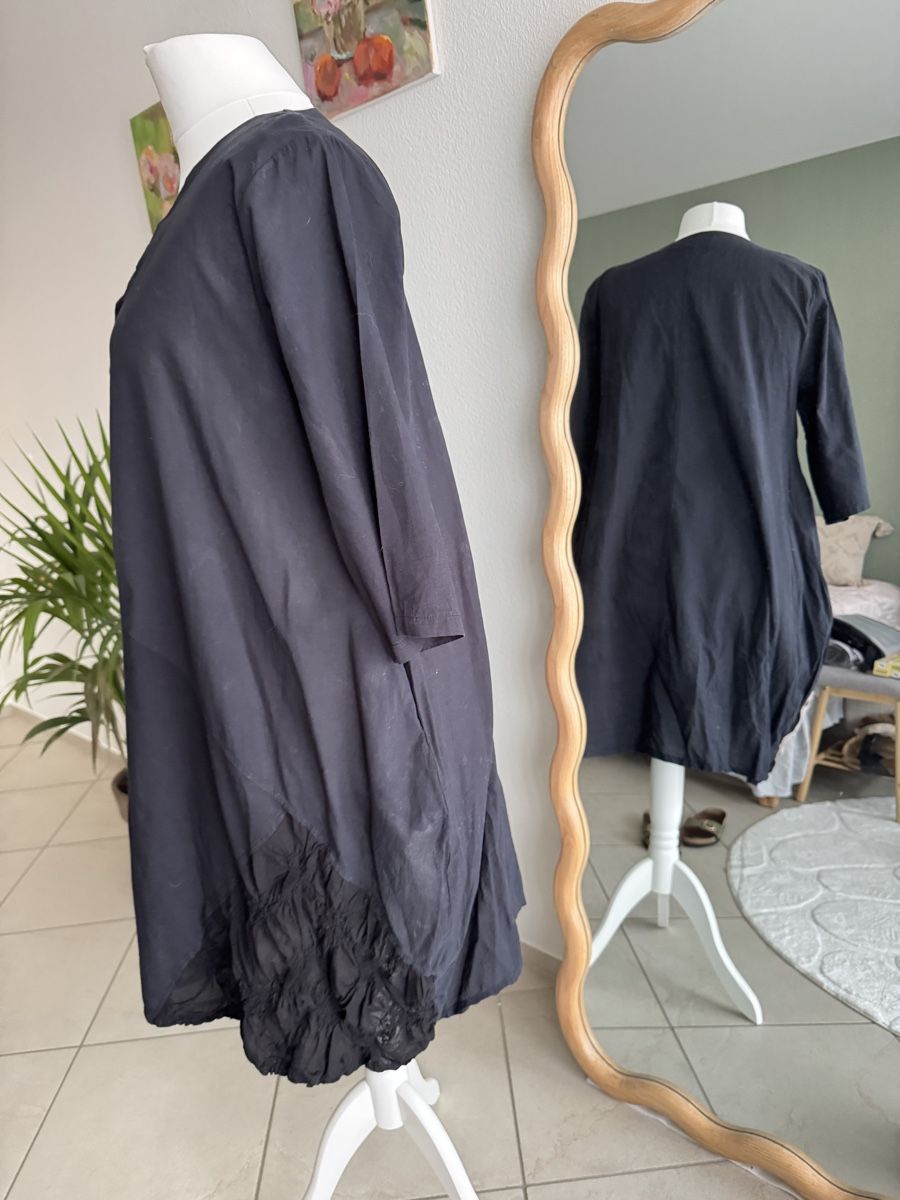 Vestiti: Extravagantes Kleid aus schwarzer Baumwolle – Nuovo (secondo la descrizione) da Muttenz venduto da einfach-schoen 1