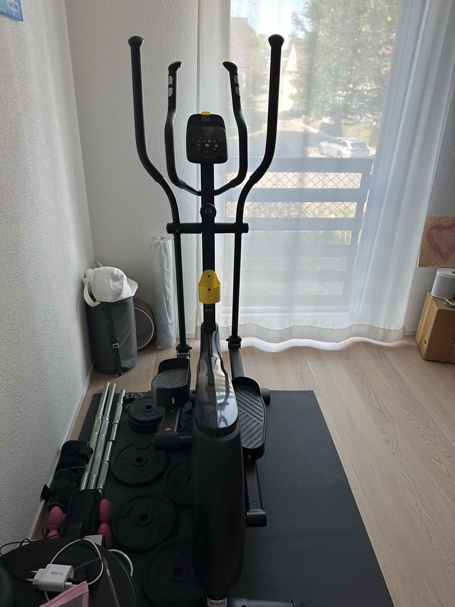 Decathlon Hometrainer: Crosstrainer ohne Stromkabel – Usato da Seuzach venduto da 8Honey7 1