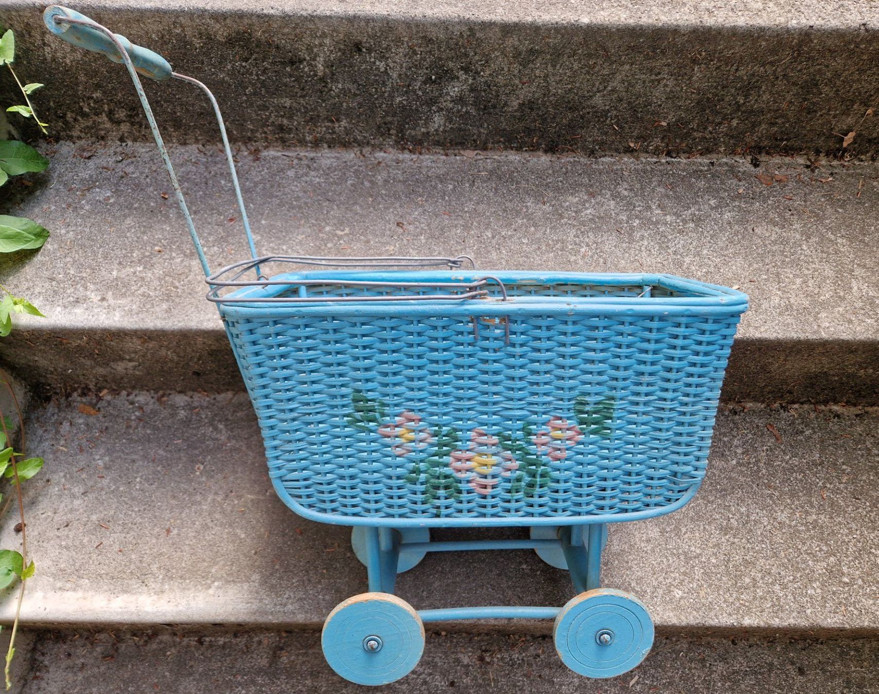 Voitures de poupées: Puppenwagen Antik – D'occasion à Bern par Antikbatik 6