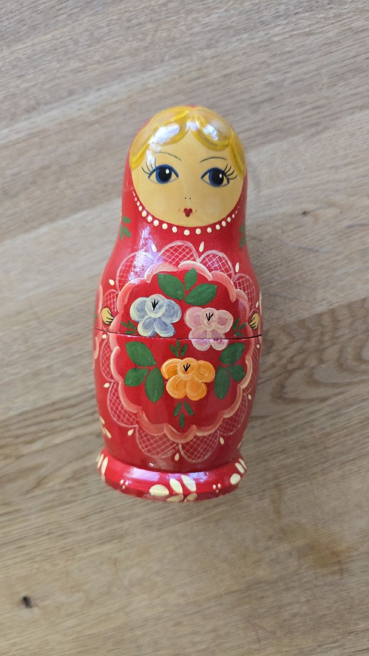 Statuette: Matroschka / Holzfigur – Usato da Buchberg venduto da MaddieF