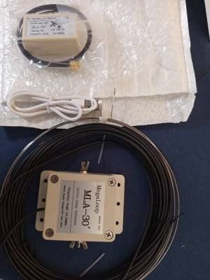 Funktechnik: Antenne loop de réception MLA-30+ – Neu und originalverpackt aus Martigny von JeanmarcVS
