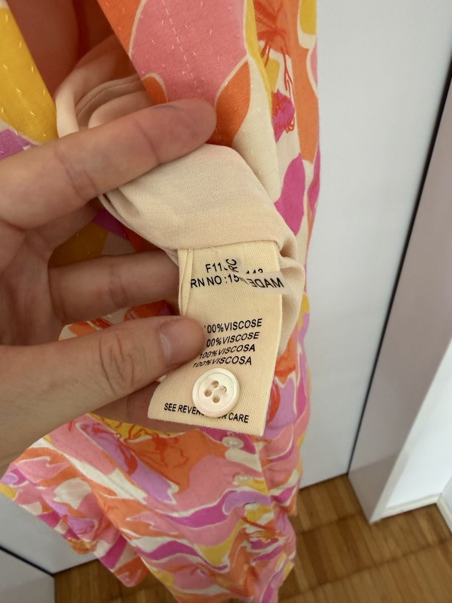 Vestiti: Kleid Blumenmuster Grösse M neu – Usato da Zürich venduto da Ambrette9 1