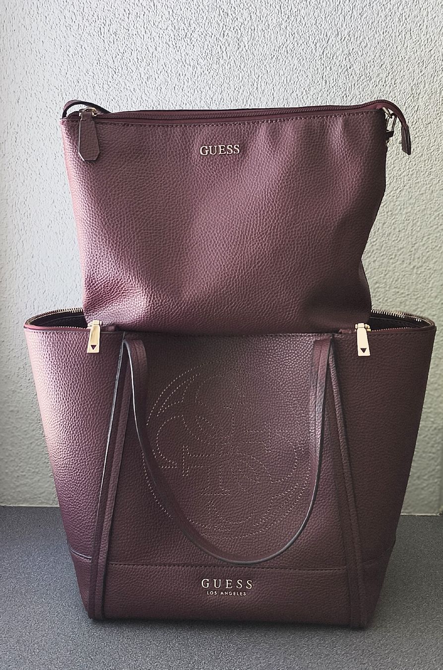 Guess Borse da donna: Guess Ledertasche mit separater Innentasche, bordeaux – Usato da Hitzkirch venduto da Lachrima63 5