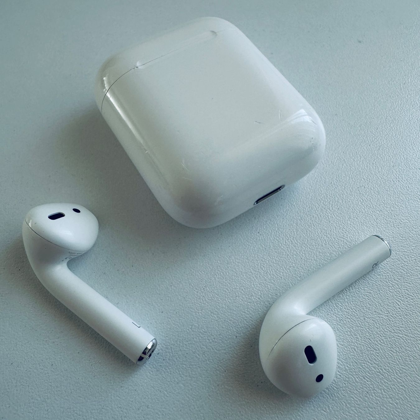 Apple Cuffie: Original Apple AirPods 2 Kopfhörer Wireless Lightning Kabel – Usato da Basel venduto da MY.AIRPODS.SHOP 7