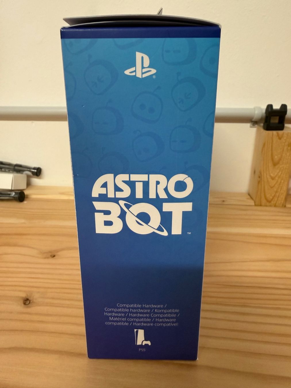 Sony Console: PS5 DualSense Wireless-Controller- Limited Edition Astro Bot – Nuovo e nell'imballaggio originale da Grüsch venduto da Speed_demon 2