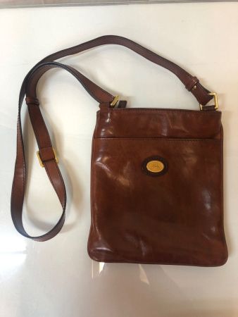 Kleine Schultertasche von The Bridge 21.5 x 24.5cm