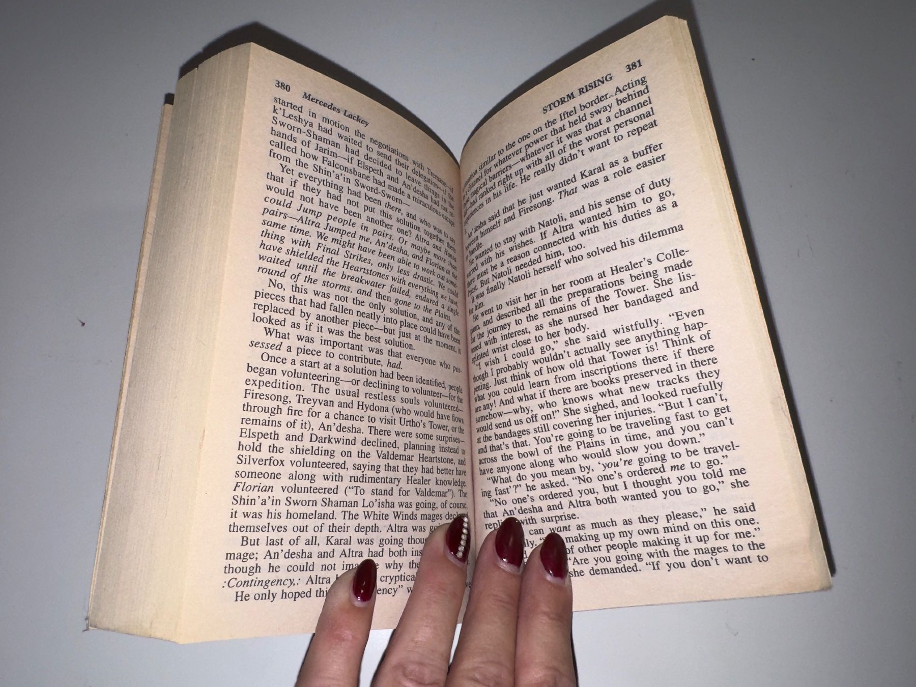 Libri: NOVEL: Mercedes Lackey, Storm rising – Usato da Grosswangen venduto da English_books 8