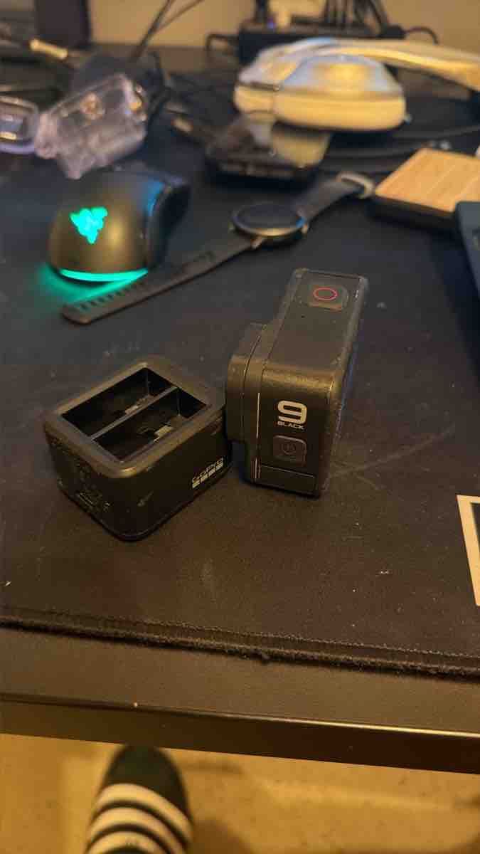 Gopro Action Cam: GoPro Hero 9 Black Action Camera, Used Condition – Usato da Adliswil venduto da ale_z8rq 3