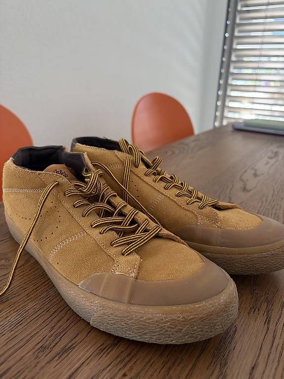 Scarpe da uomo: Nike SB Blazer Chukka Sneaker Grösse 44 – Usato da Birmensdorf ZH venduto da japaro 1