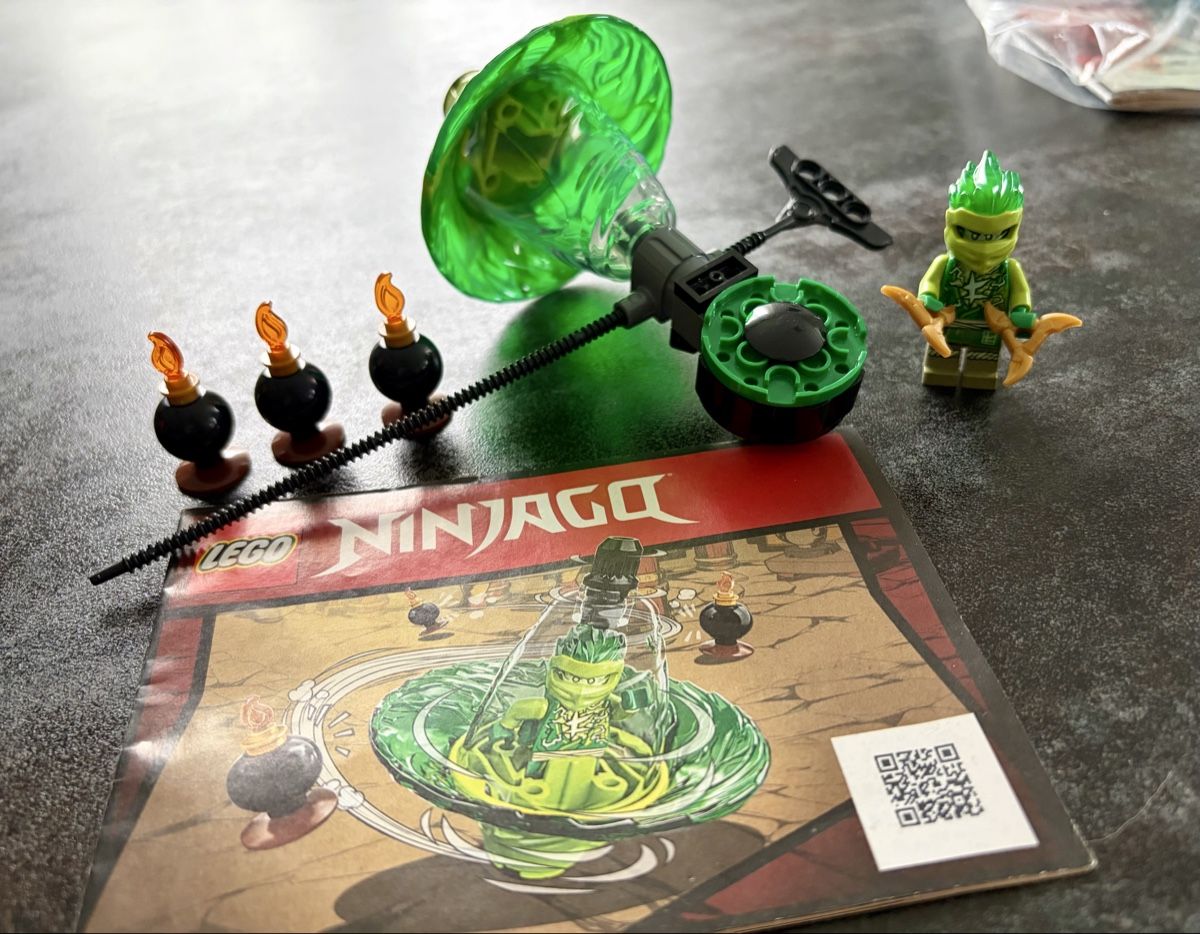 Lego Kit di costruzioni: Lego Ninjago Spinjitzu Sets Kai et Lloyd, complets! – Usato da NYON venduto da jeks 1