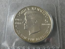Niue 1988, 5 Dollars - Sondermünze Kennedy - unzirkuliert