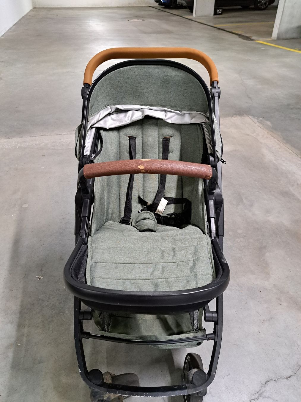 Carrozzine: Kinderwagen mit diversen Zubehör – Usato da Wynau venduto da ekr_6q62