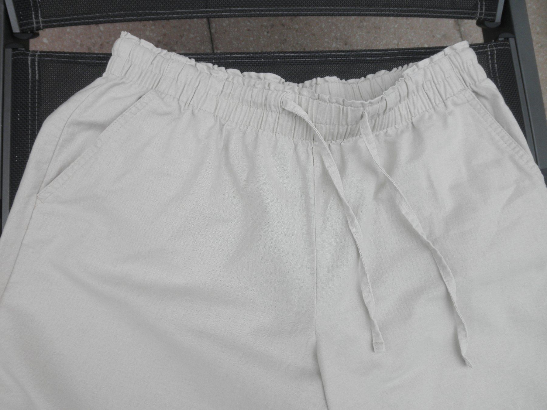 Pantalons: Esmara Hose Beige – Neuf (Voir description) à Buttwil par Engelhaar 2