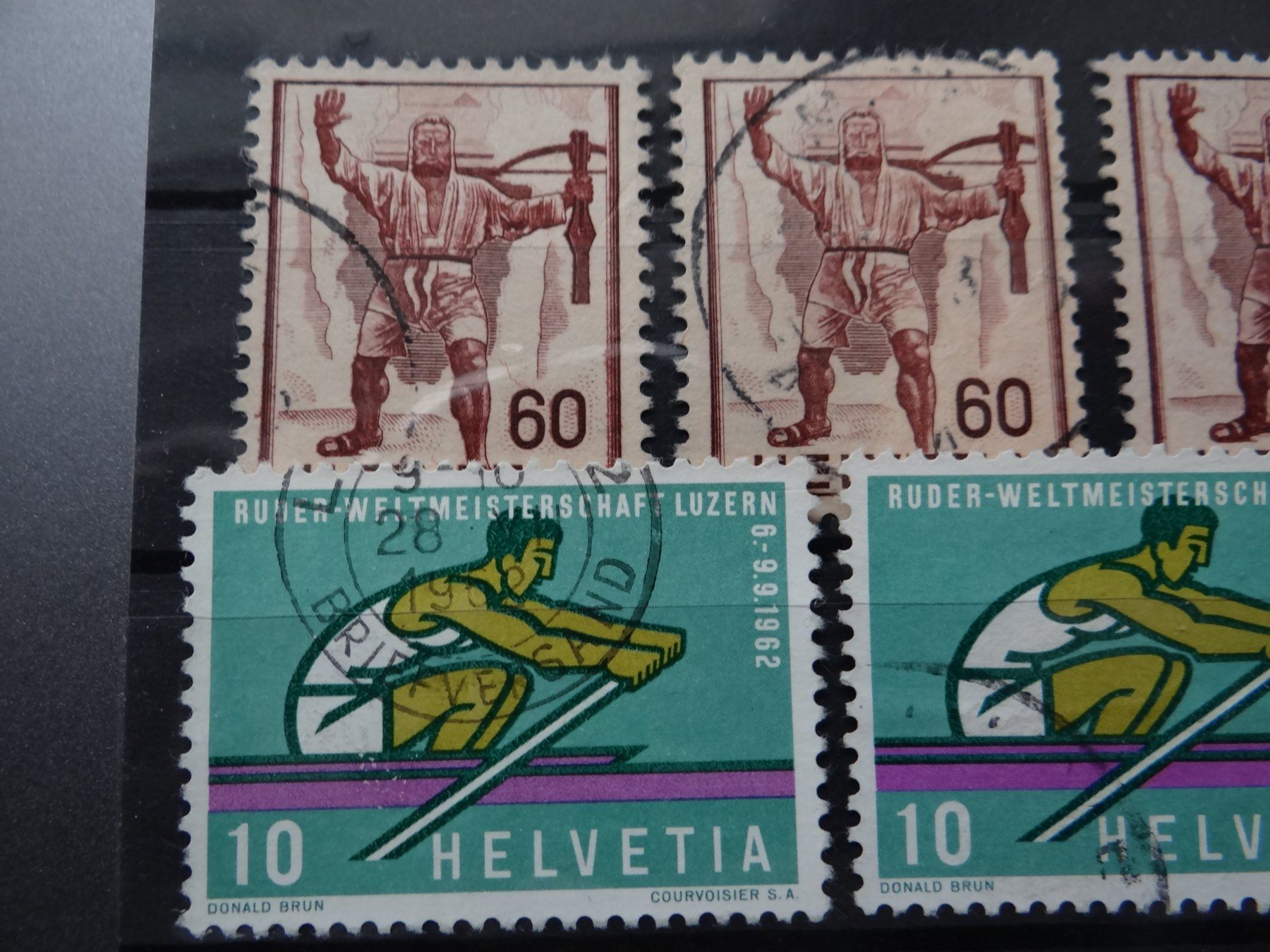 Tutti i francobolli: Kleines Lot Abarten ab CHF 1.-- – Usato da Kriens venduto da Na4 4