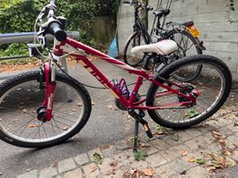 Kinder-Mountainbike Cube pink/weiss 24" gebrauchter Zustand