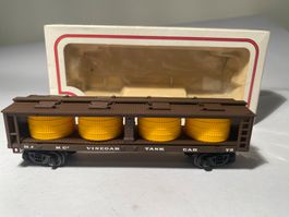 BACHMANN US Güterwagen, DC Achsen