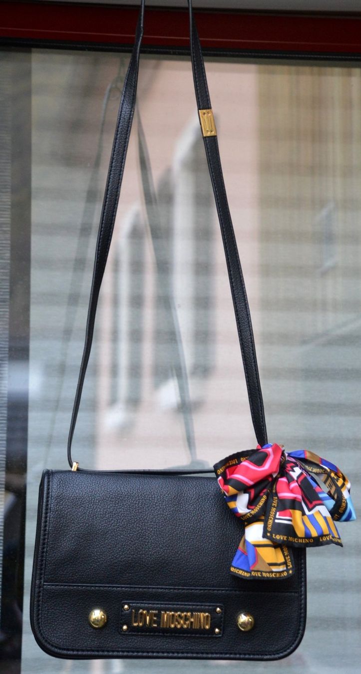 Moschino Borse da donna: Tasche / sac Love Moschino – Usato da Collonges venduto da arashee 1