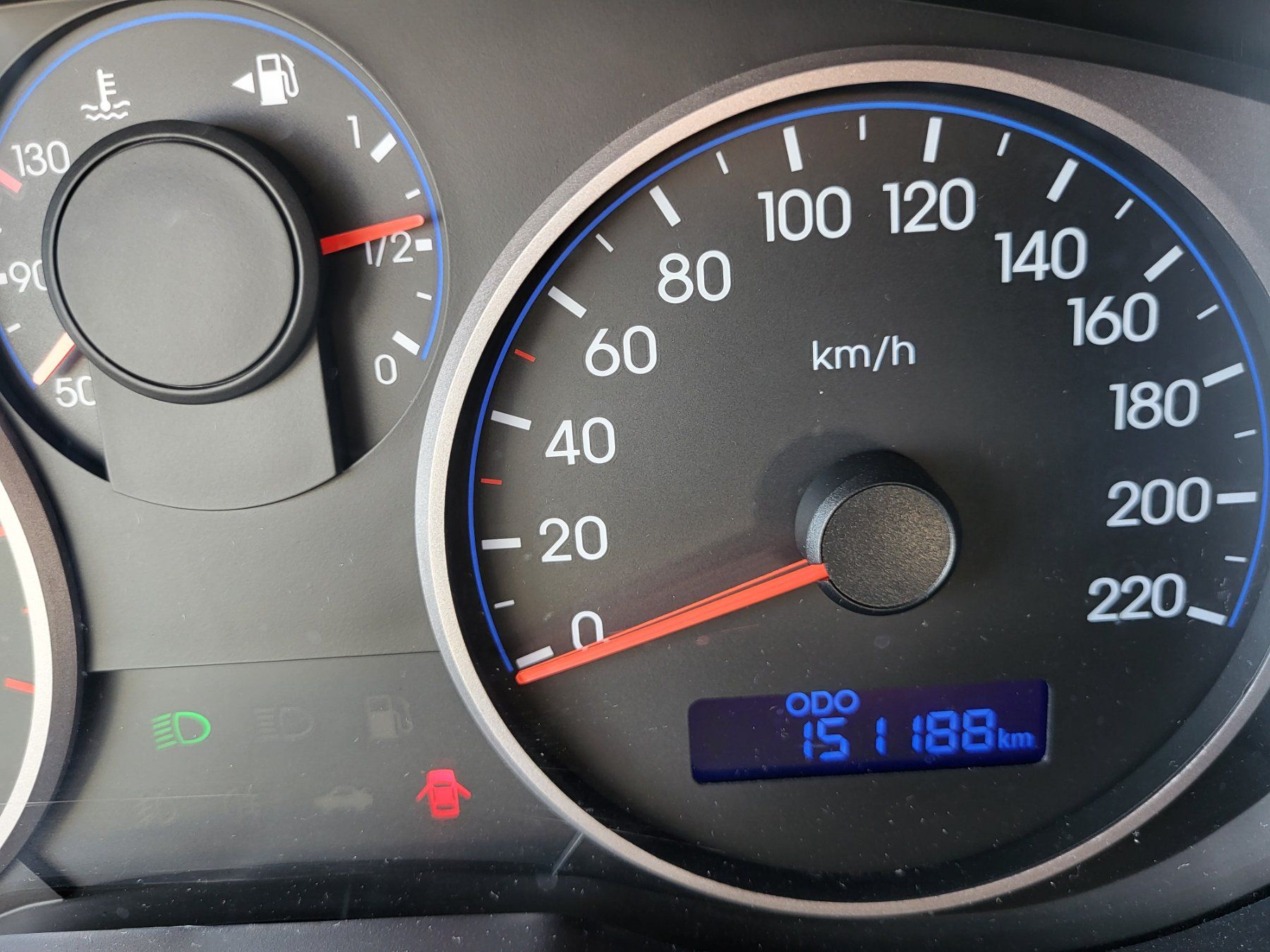 Hyundai Automobili: Hyundai i20 1.2 – Usato da Diessenhofen venduto da Osio 4