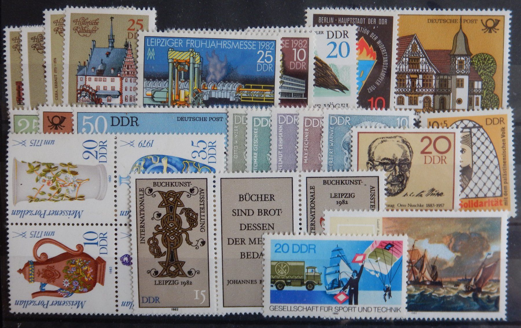 Tutti i francobolli: DDR Lot mit postfrischen ** Werten I – Usato da Zürich venduto da Muehlekauf