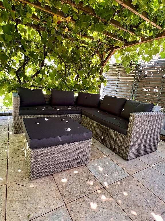 Divani: Polyrattan Gartenlounge zu verkaufen – Usato da Buttisholz venduto da 1fuedlibuerger