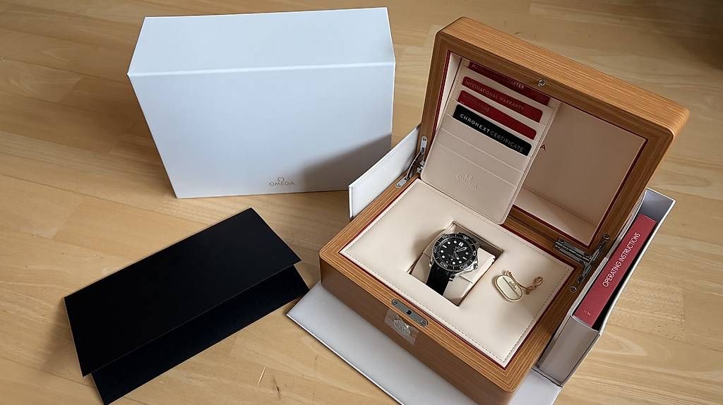 Orologi: Omega Seamaster 300 – Usato da Basel venduto da Bandura1727