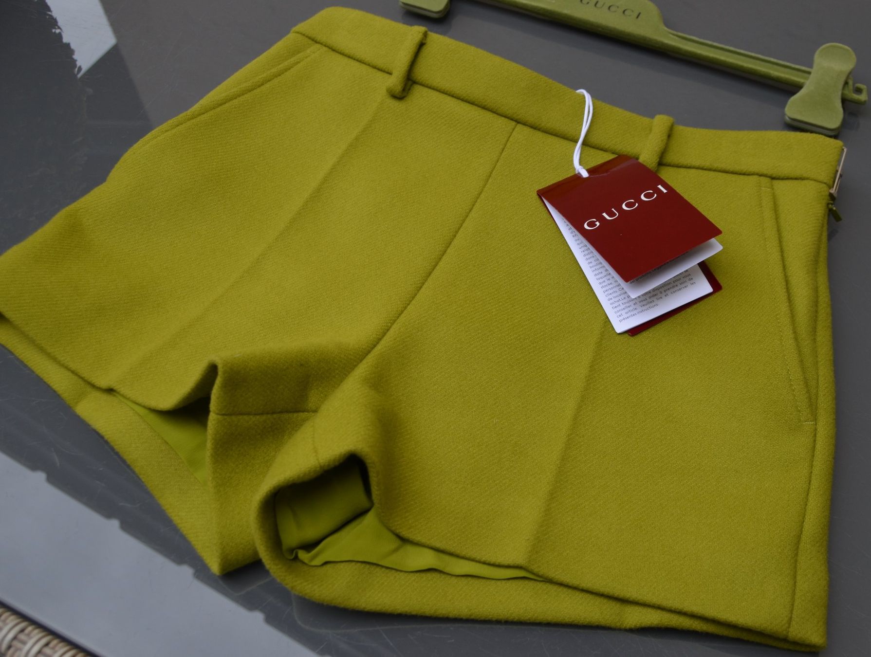 Gucci Hosen: Gucci Shorts  .40 ( M) – Neu (gemäss Beschreibung) aus Collonges von Auganien 3