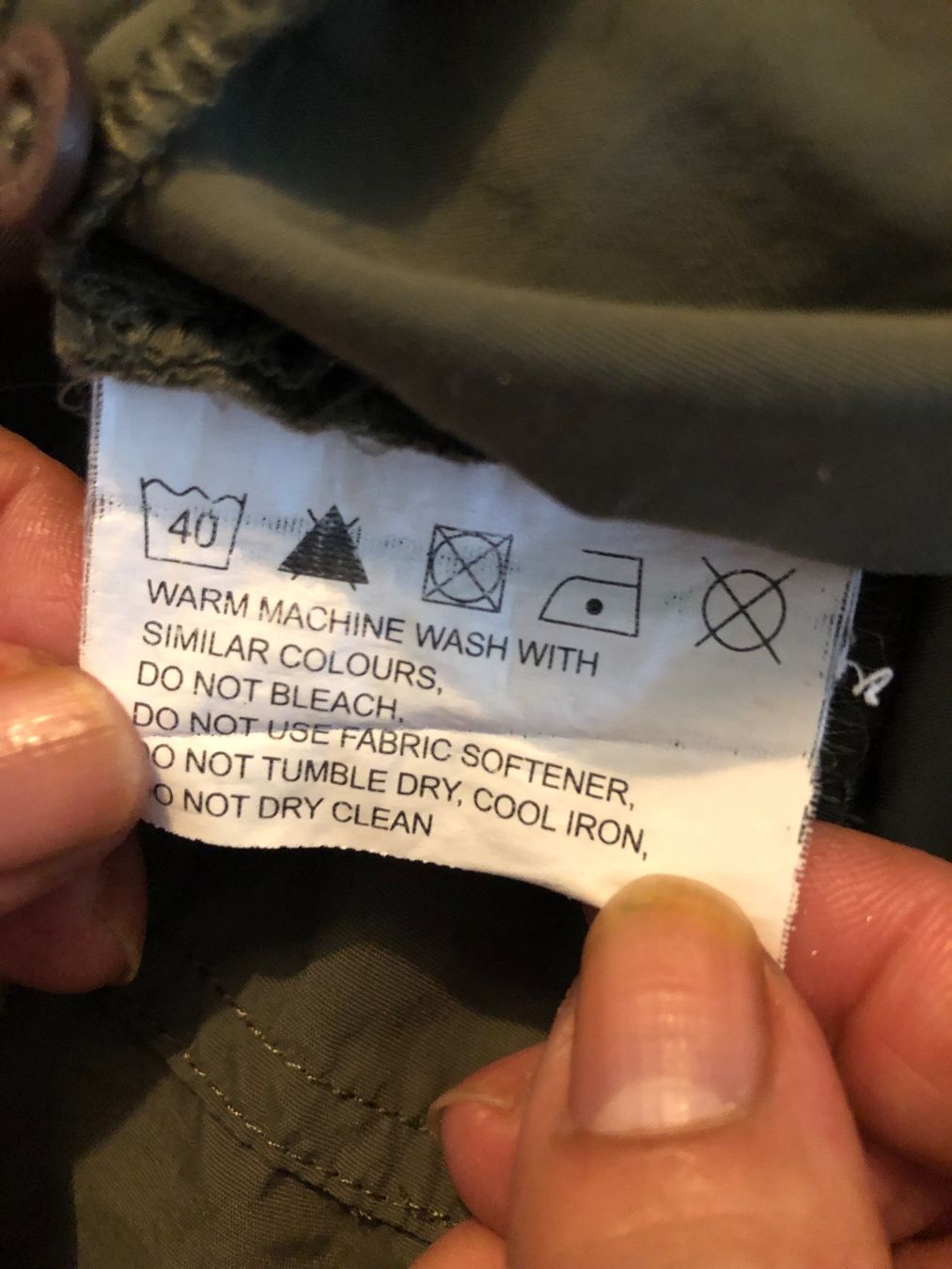 Vestiti: KLEID – Usato da Zürich venduto da heb_c9cj 3