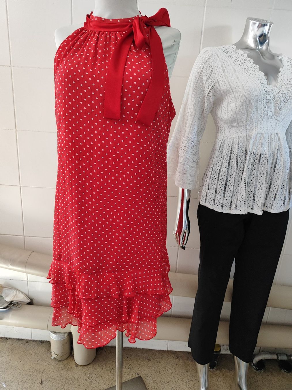Vestiti: sommerkleid GR 42 – Nuovo (secondo la descrizione) da Langnau am Albis venduto da Judithsebi
