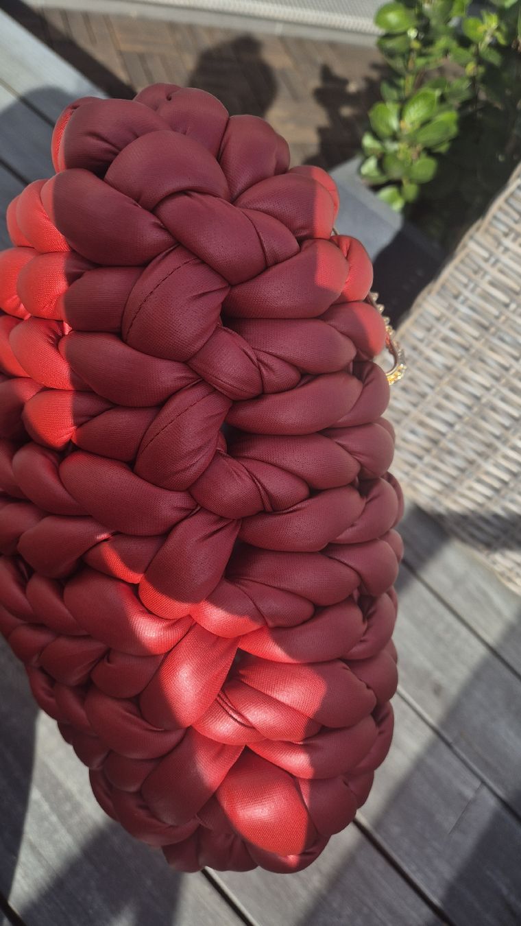 Sacs femmes: Handgefertigte rote Tasche. – Neuf (Voir description) à Romanshorn par Eleony 4