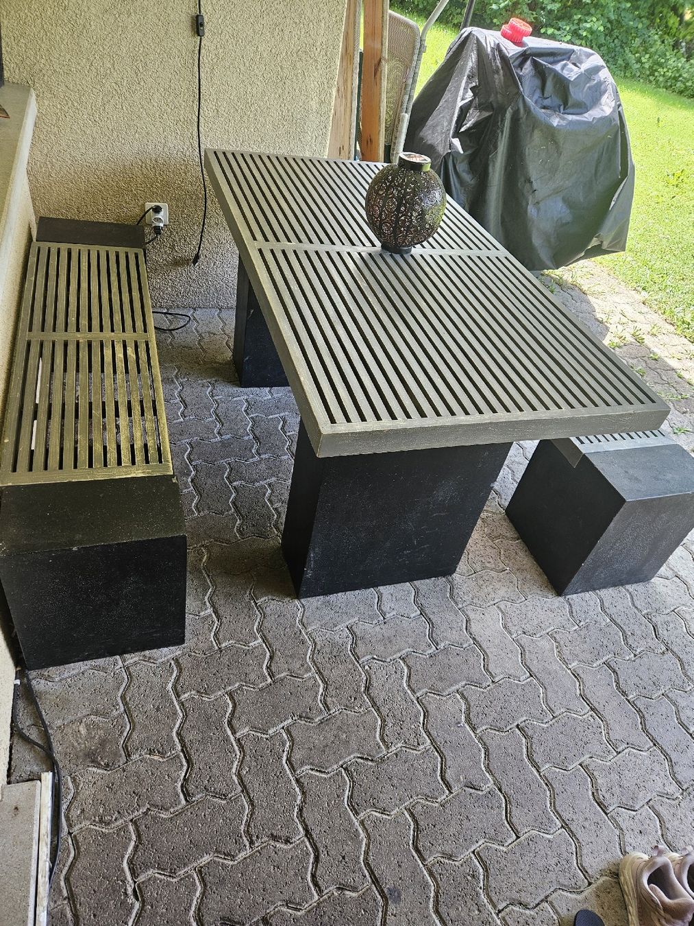 Tavoli: Gartentisch + 2 Bänke Holz/Stein – Usato da Nürensdorf venduto da Giugia01