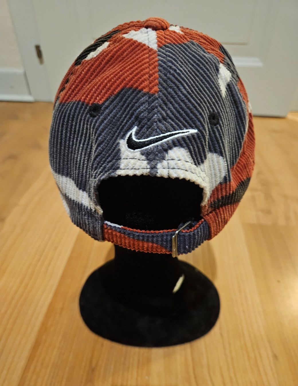 Nike Copricapi, berretti & cappellini: Casquette Supreme x Nike Camo – Usato da Ecoteaux venduto da floom 3