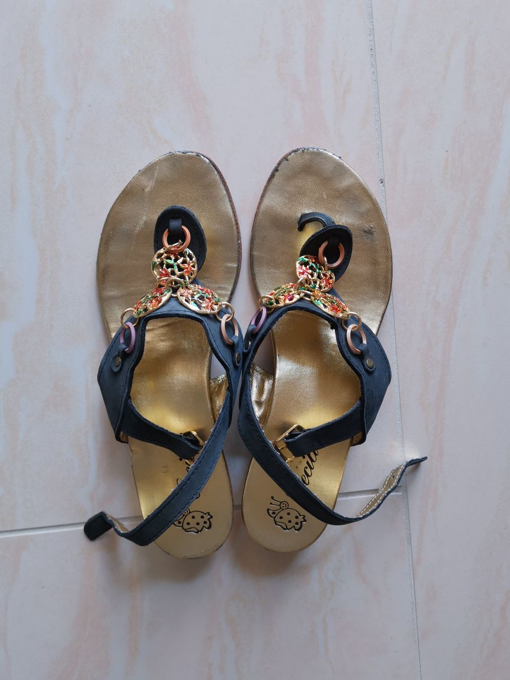 Scarpe da donna: Leder Cecilia Sandalette Gr. 37 – Usato da Dornach venduto da Hei50